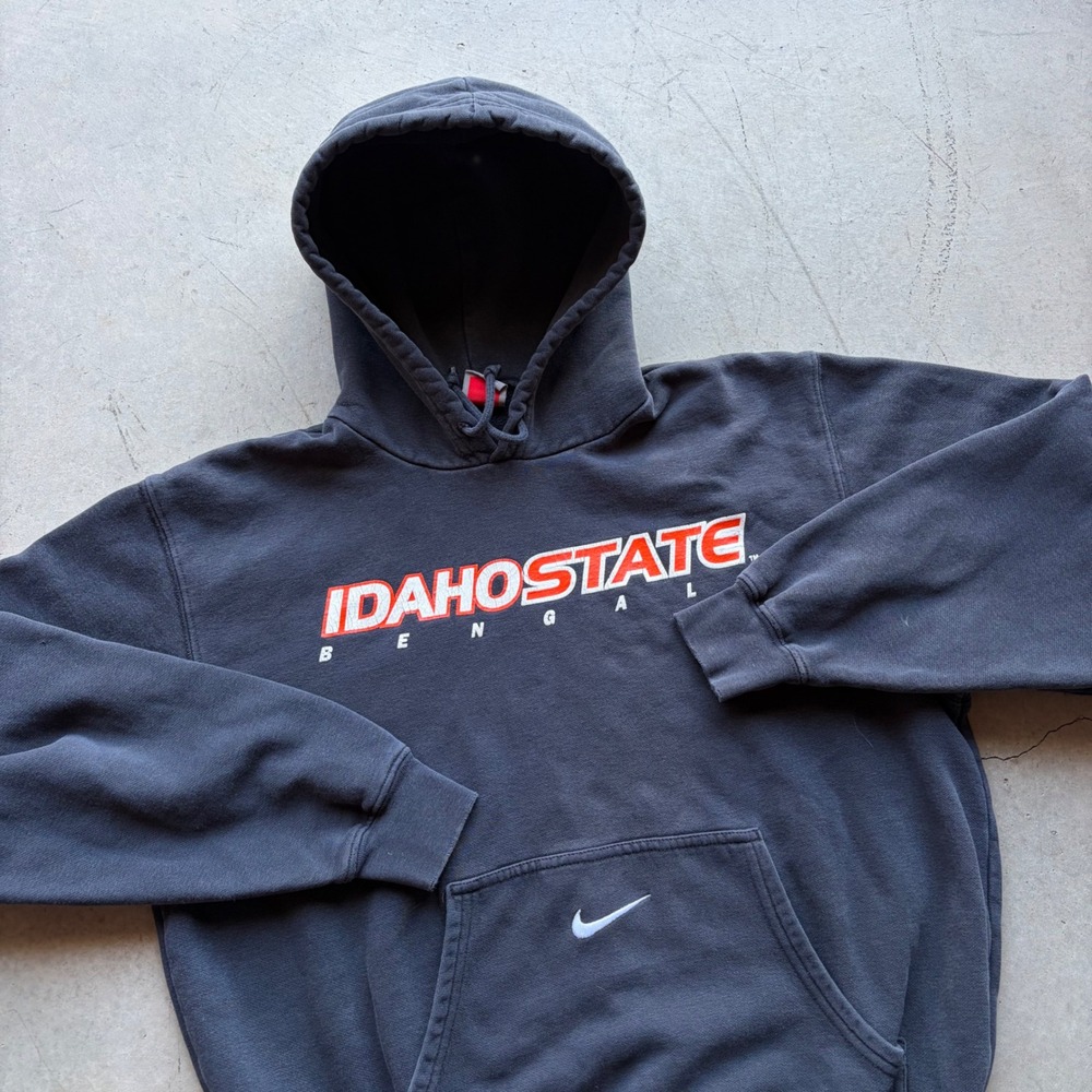 Vintage Nike Team Idaho State Bengals Hoodie Faded Black Medium 90s NCAA
